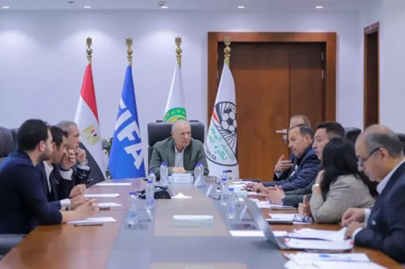 6 قرارات من اتحاد الكرة