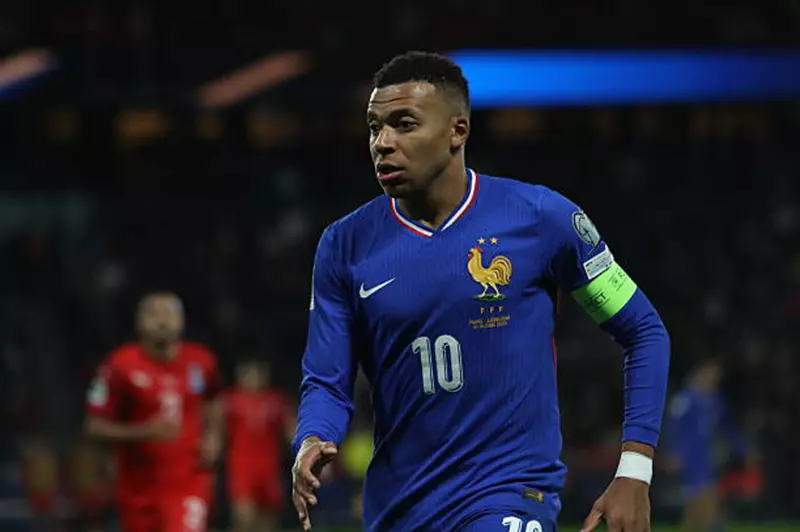 بخلاف تأهل فرنسا للمونديال.. مبابي يكتب رقمًا تاريخيًا